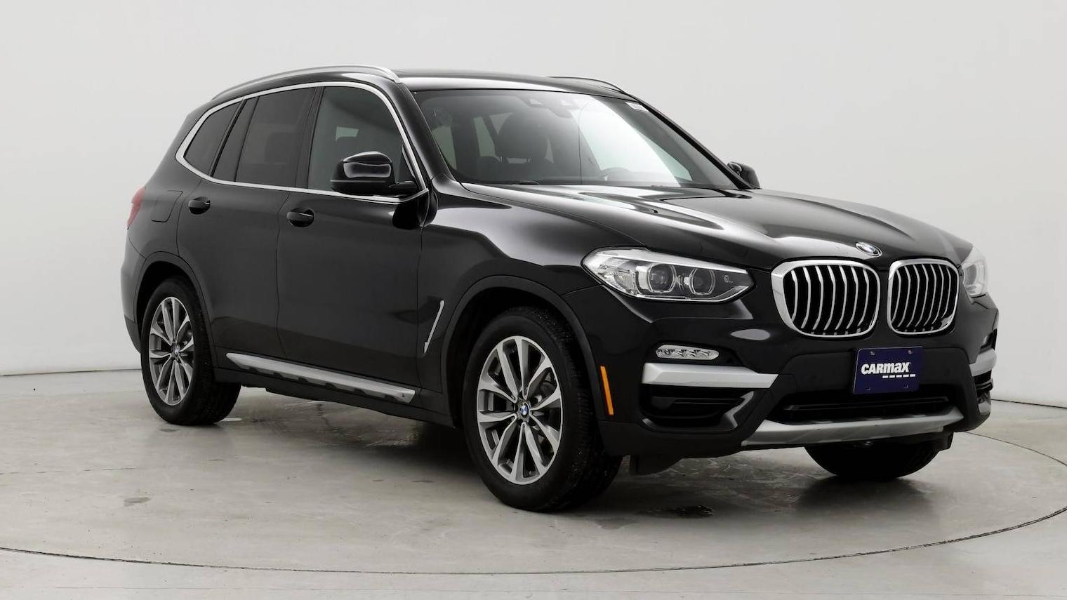 BMW X3 2019 5UXTR9C55KLE19821 image