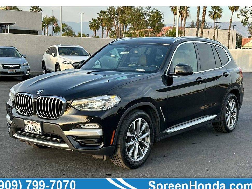 BMW X3 2019 5UXTR7C55KLF23410 image