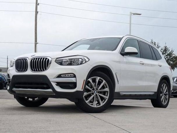 BMW X3 2019 5UXTR7C54KLR46220 image