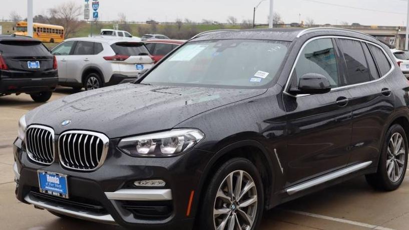 BMW X3 2019 5UXTR7C54KLR51644 image