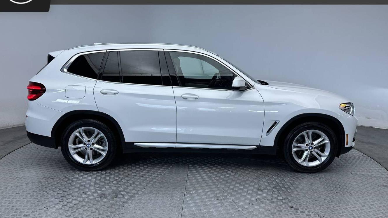 BMW X3 2019 5UXTR9C52KLE14981 image