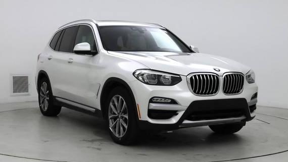 BMW X3 2019 5UXTR7C50KLF33696 image
