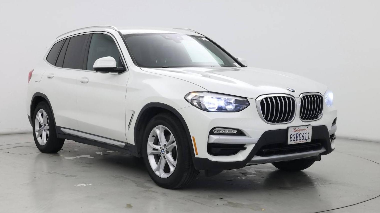 BMW X3 2019 5UXTR7C57KLE96081 image