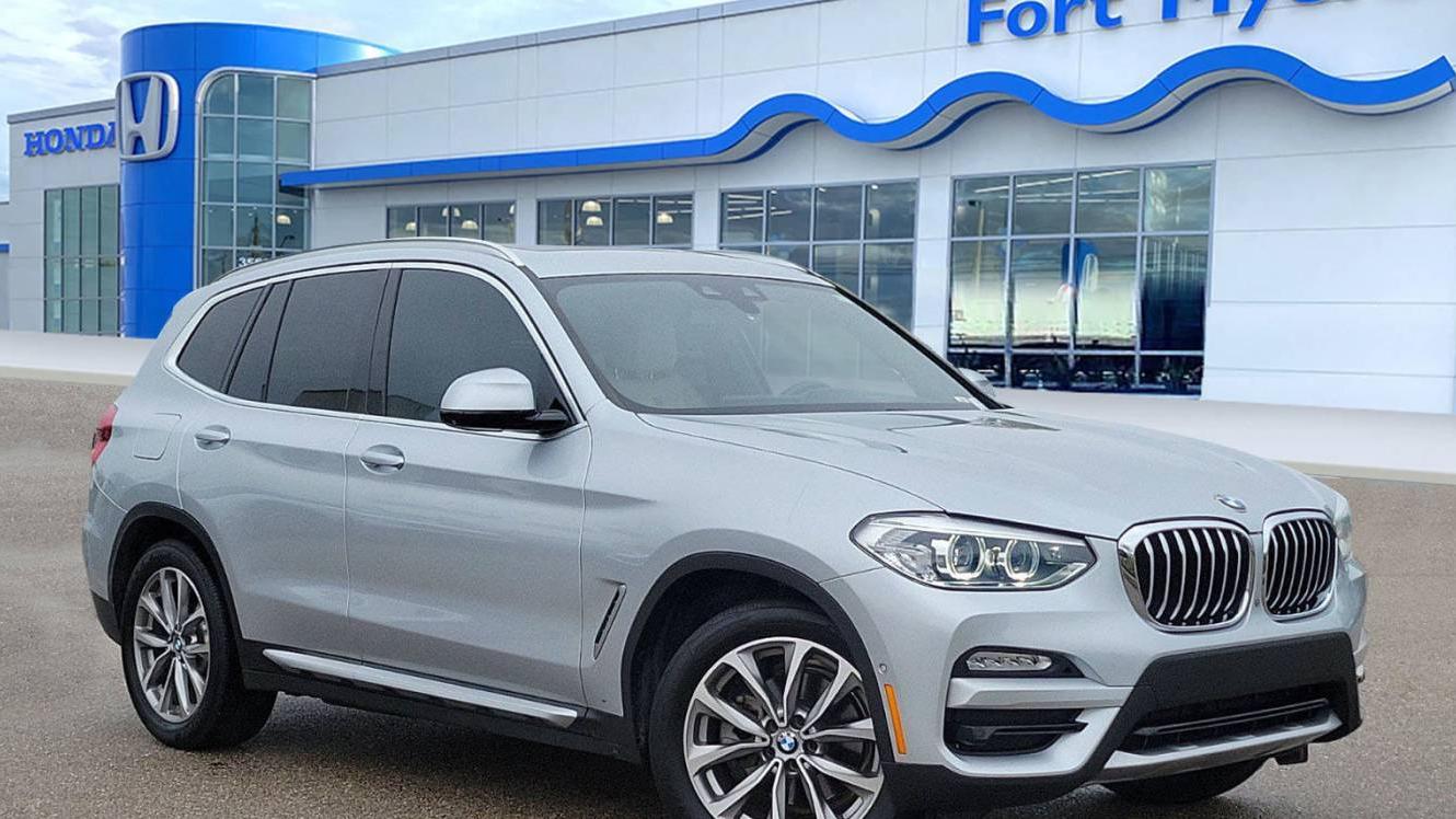 BMW X3 2019 5UXTR7C57KLR49158 image