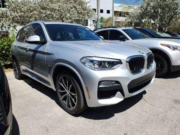 BMW X3 2019 5UXTR7C51KLF36414 image