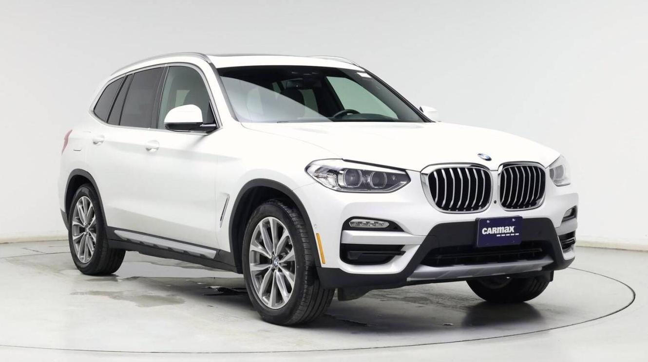 BMW X3 2019 5UXTR9C5XKLP88235 image