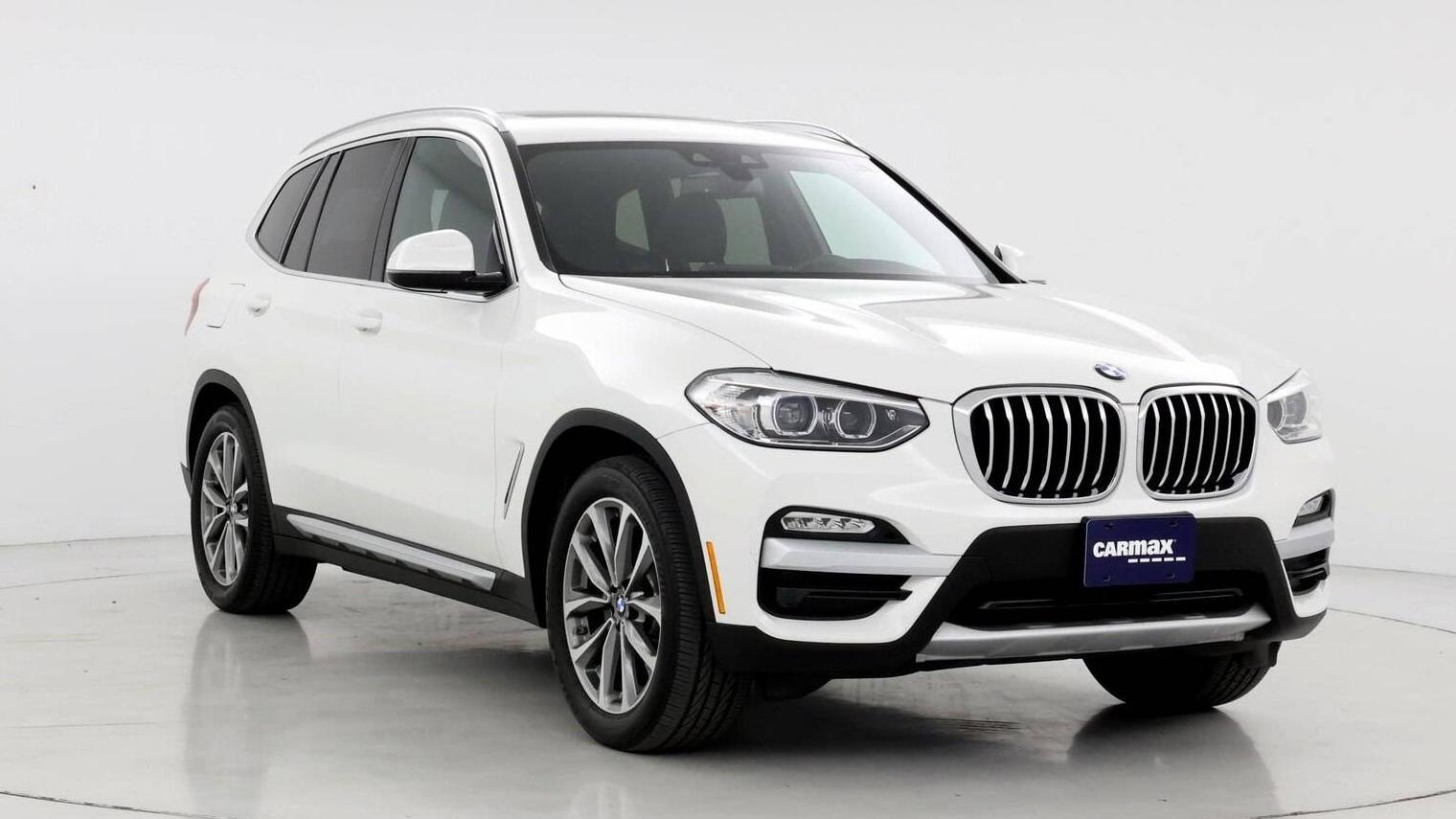 BMW X3 2019 5UXTR7C50KLE97914 image