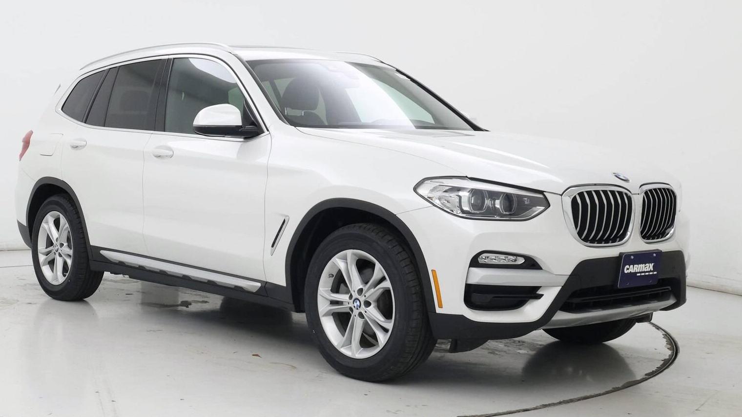 BMW X3 2019 5UXTR9C50KLP86915 image