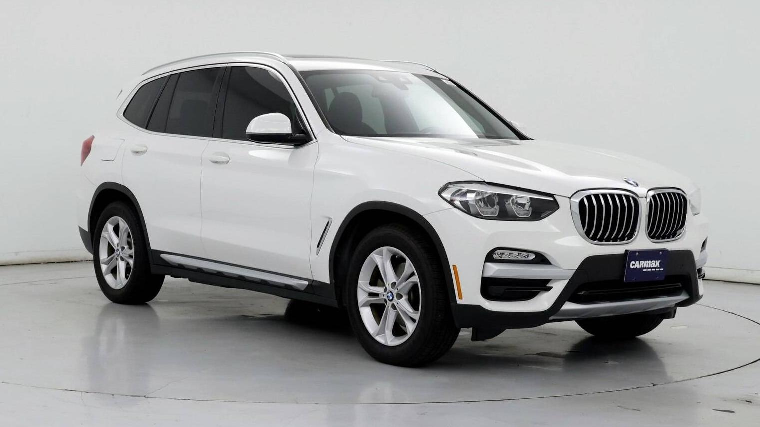 BMW X3 2019 5UXTR7C54KLF32325 image