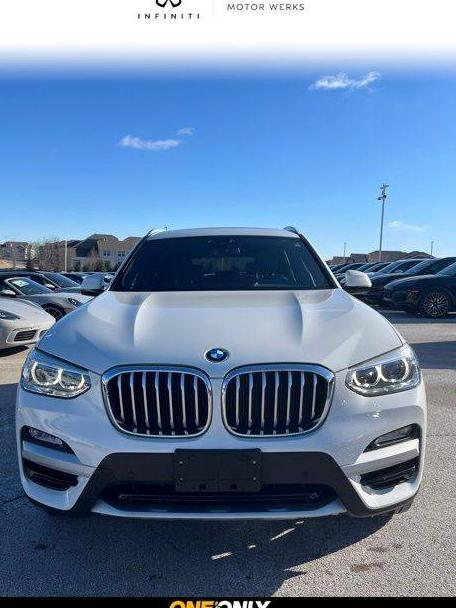 BMW X3 2019 5UXTR9C54KLP84410 image