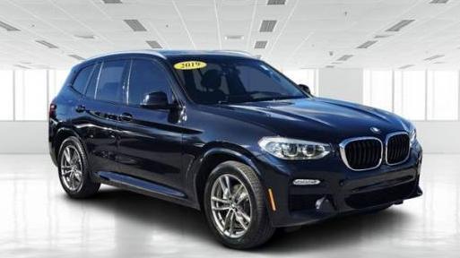 BMW X3 2019 5UXTR9C50KLR09631 image