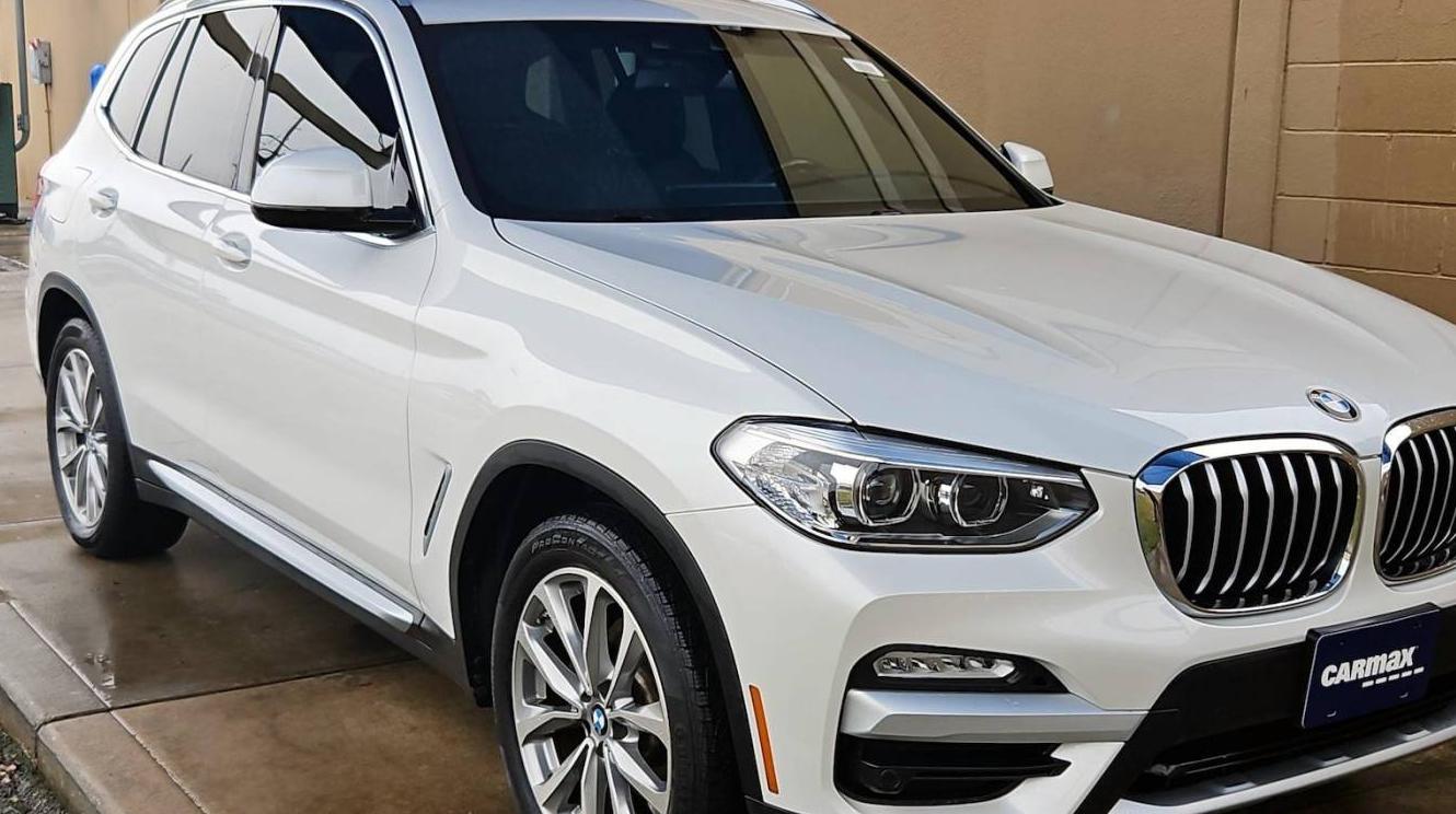 BMW X3 2019 5UXTR7C59KLF32515 image