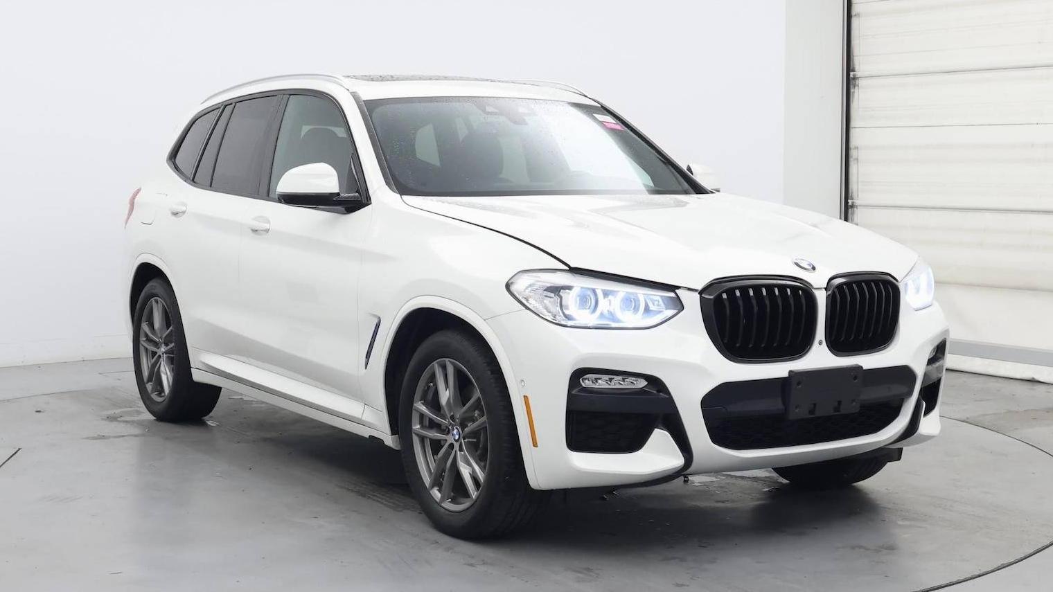 BMW X3 2019 5UXTR9C59KLP89733 image