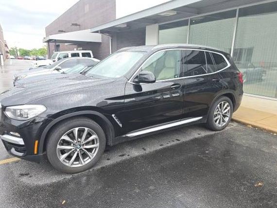 BMW X3 2019 5UXTR9C52KLE14303 image