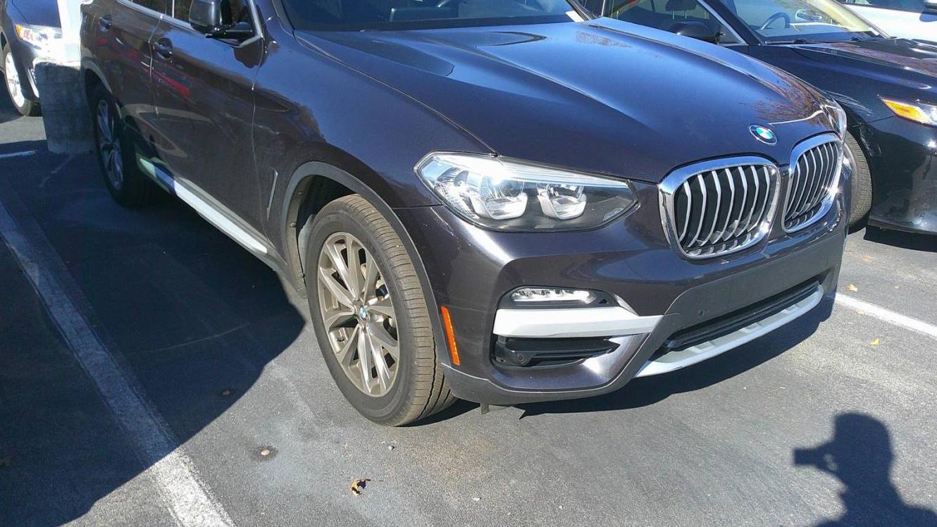 BMW X3 2019 5UXTR9C50KLP88213 image