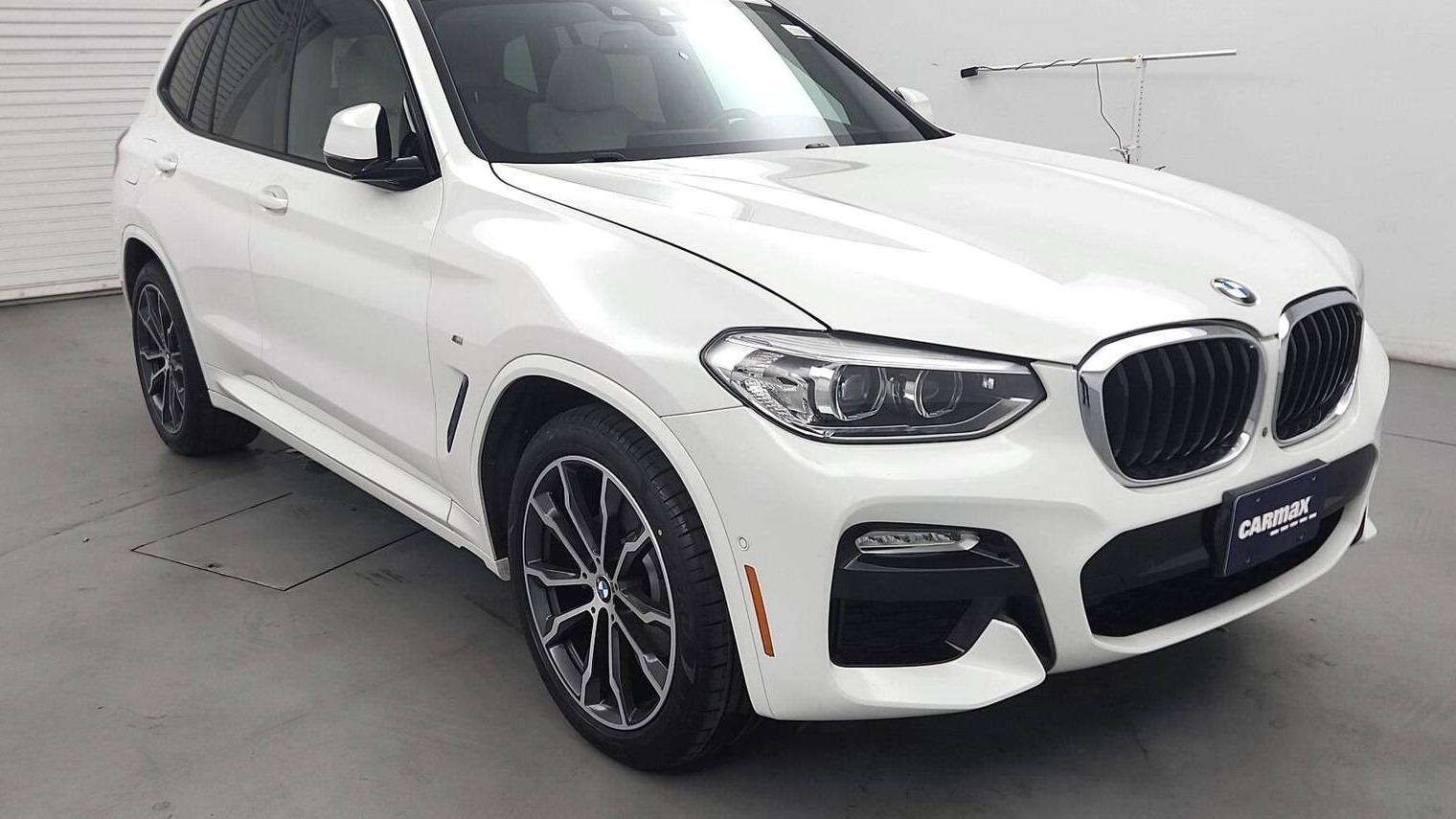 BMW X3 2019 5UXTR9C56KLP84991 image