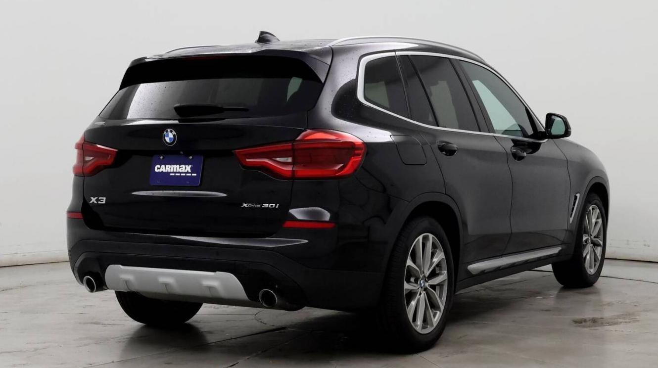 BMW X3 2019 5UXTR9C53KLP89632 image