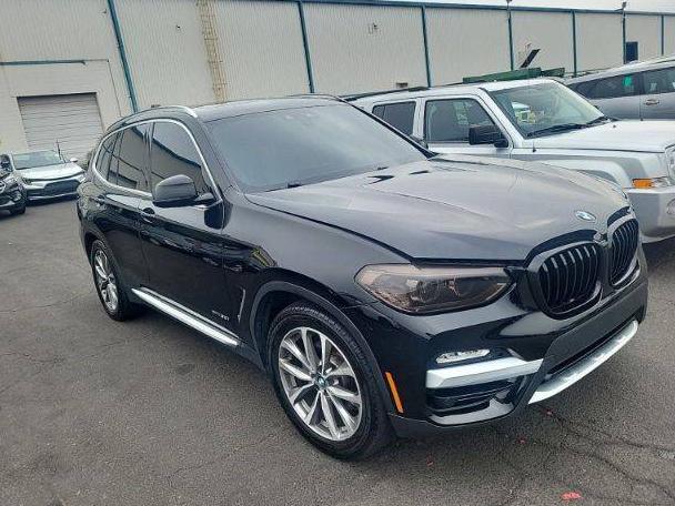 BMW X3 2018 5UXTR9C52JLC80150 image