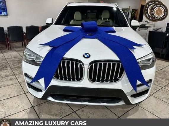 BMW X3 2018 5UXTR9C54JLD68522 image