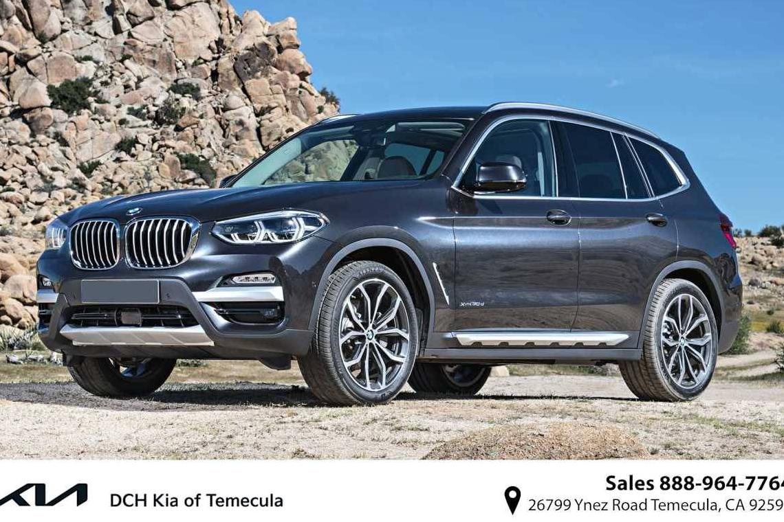 BMW X3 2018 5UXTR9C55JLC75508 image