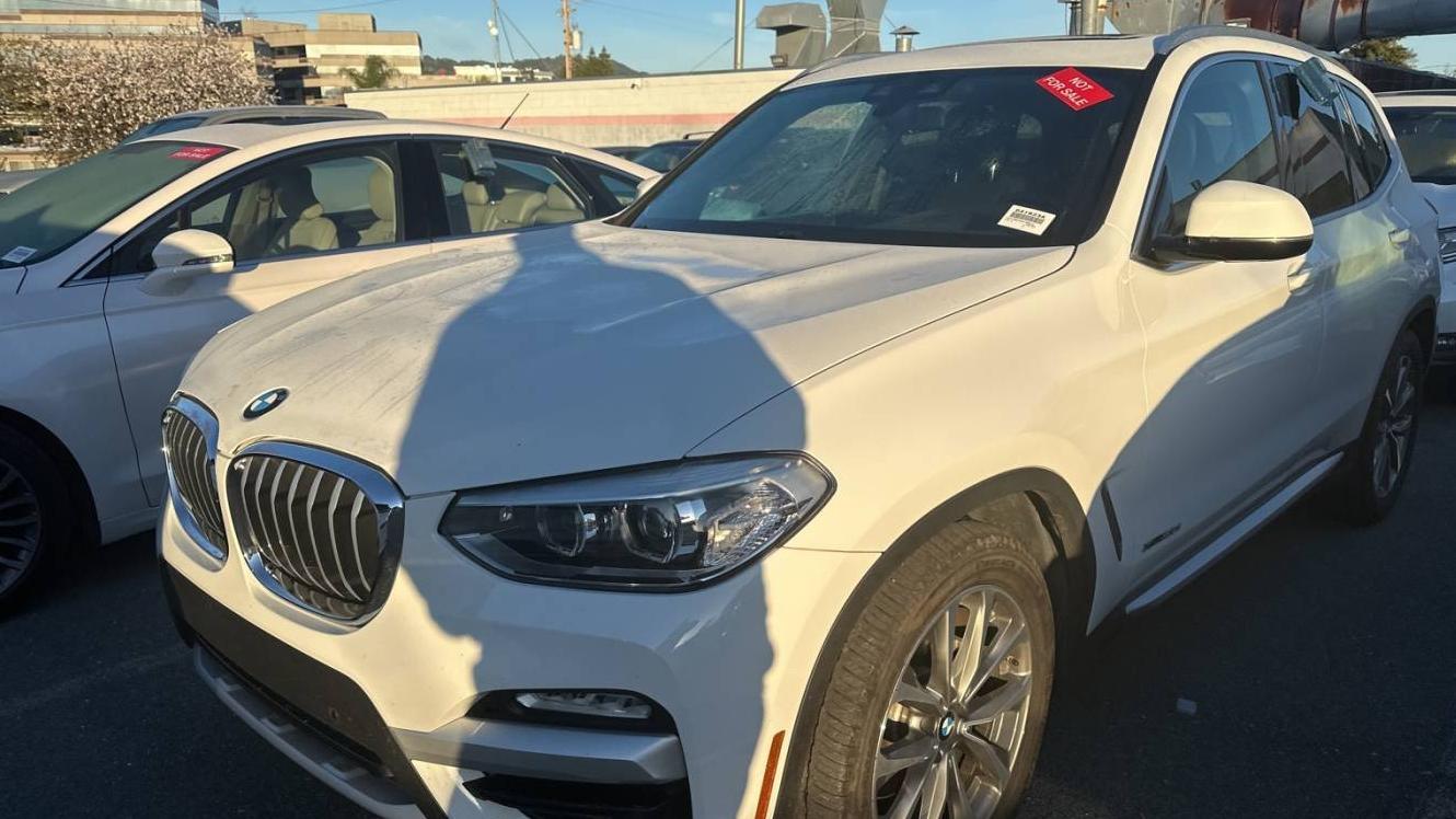 BMW X3 2018 5UXTR9C52JLC80312 image