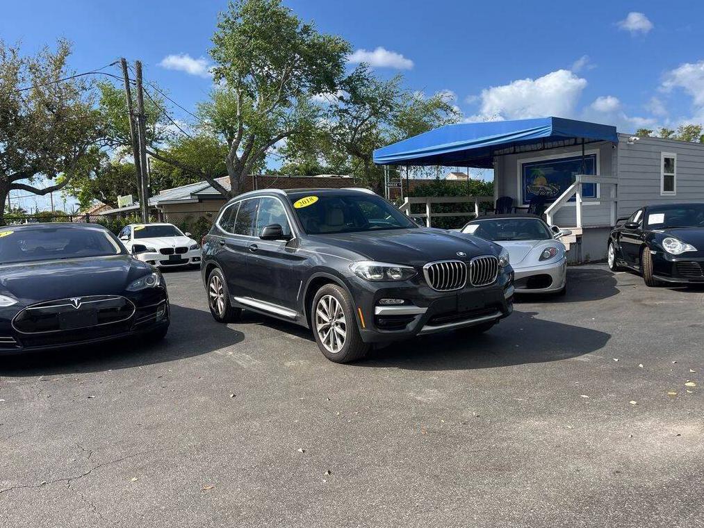 BMW X3 2018 5UXTR9C5XJLD74597 image