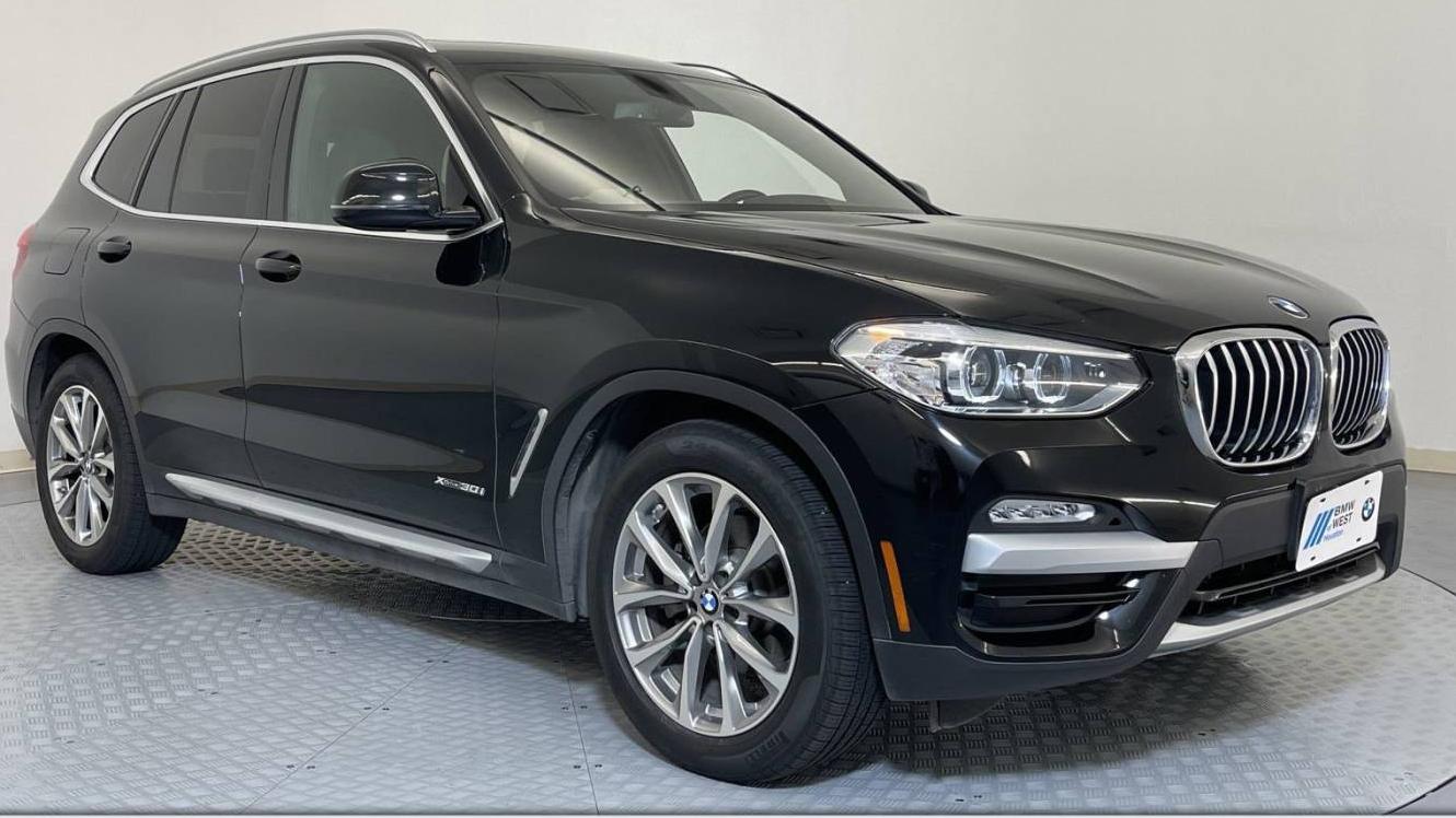 BMW X3 2018 5UXTR9C57JLC68950 image