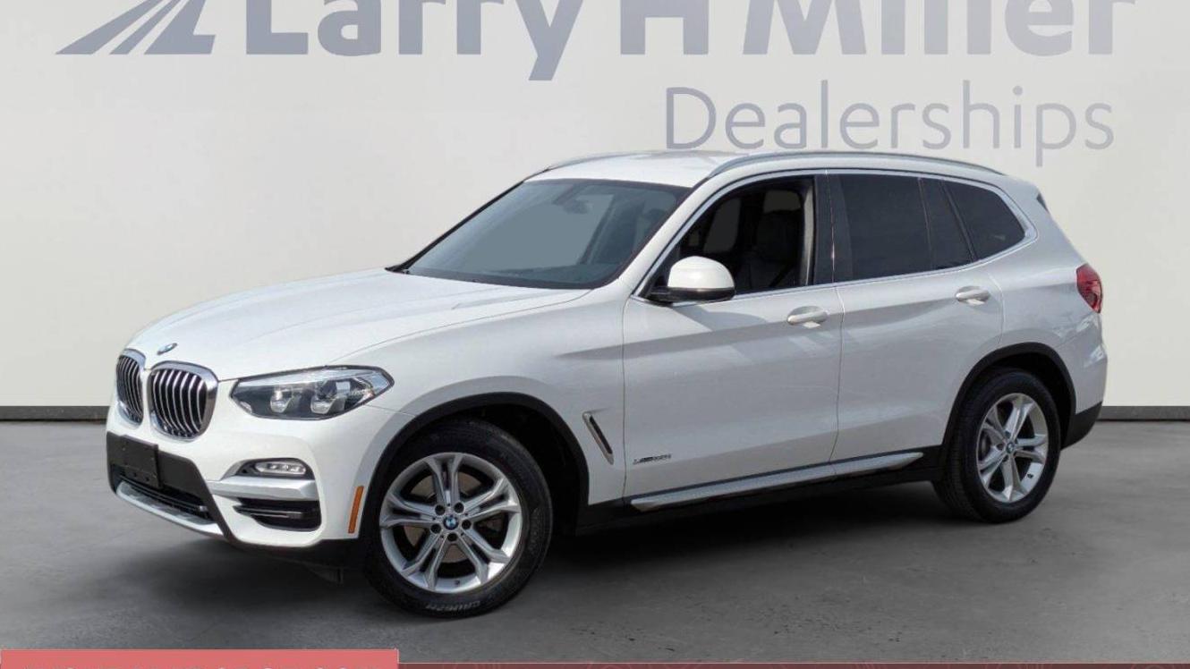 BMW X3 2018 5UXTR9C55JLC77100 image