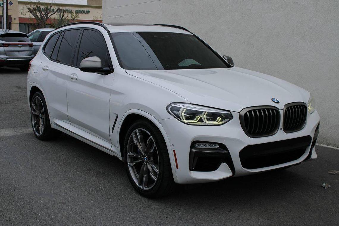 BMW X3 2018 5UXTS3C5XJ0Y93939 image