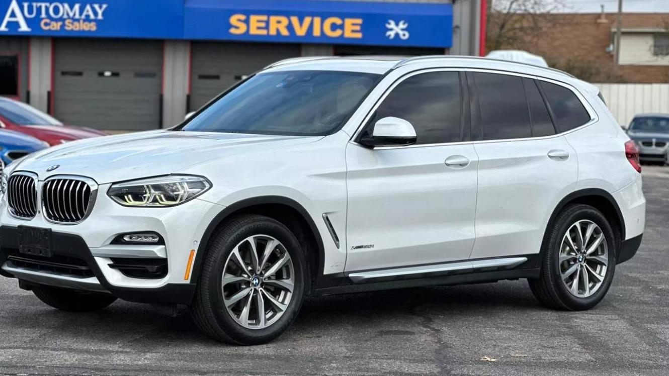 BMW X3 2018 5UXTR9C53JLC81498 image