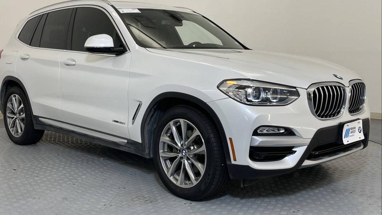 BMW X3 2018 5UXTR9C56JLC69605 image