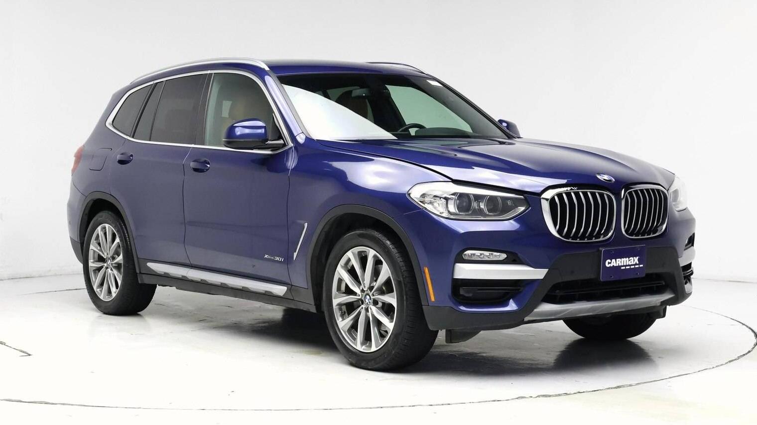 BMW X3 2018 5UXTR9C56JLC78319 image