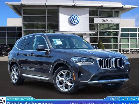 BMW X3 2024 5UX43DP02R9V33982 image