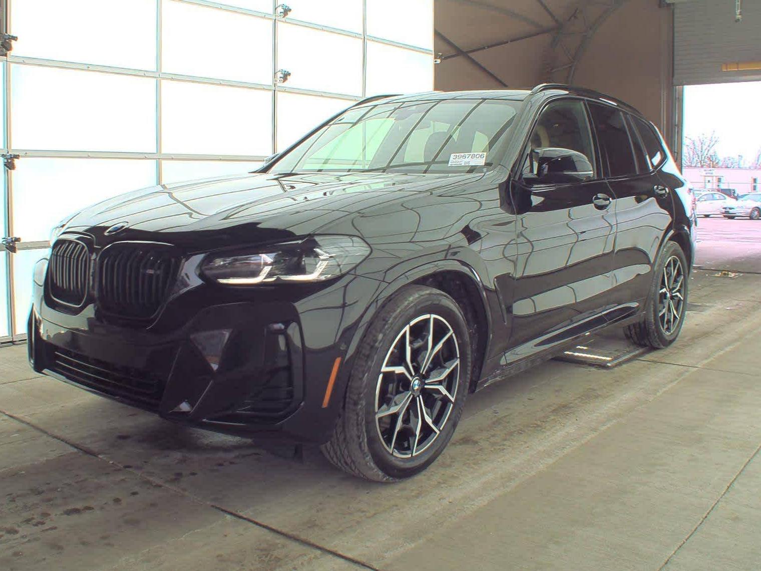 BMW X3 2024 5UX83DP06R9W66245 image