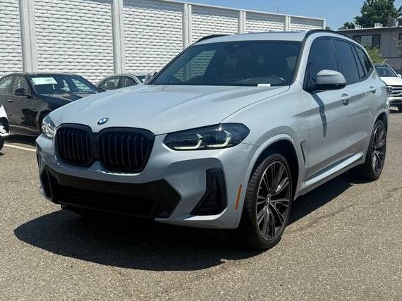 BMW X3 2022 5UX53DP06N9K55182 image