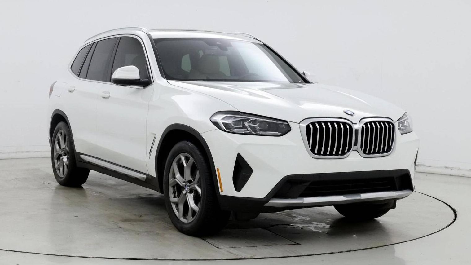 BMW X3 2022 5UX43DP03N9K35693 image