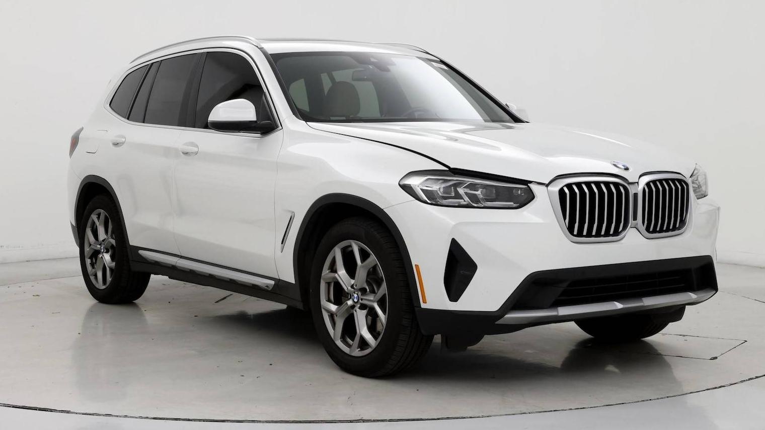 BMW X3 2022 5UX43DP00N9M55390 image