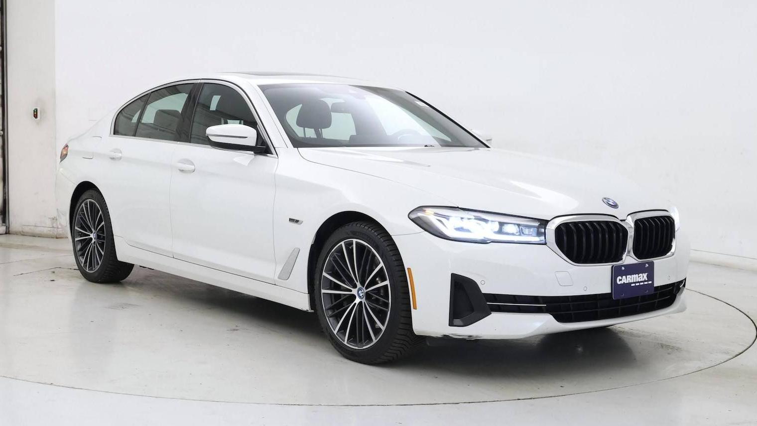 BMW 530E 2023 WBA13AG0XPCN71086 image