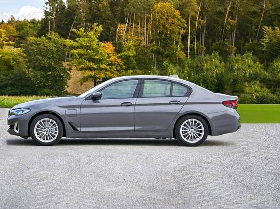 BMW 530E 2023 WBA33AG00PCN90075 image BMW 530E 2023 WBA33AG00PCN90075 image