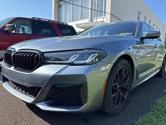 BMW 530E 2022 WBA33AG02NCK35132 image