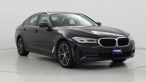 BMW 530E 2022 WBA33AG08NCK95996 image