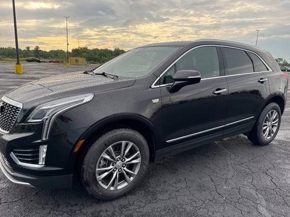 CADILLAC XT5 2021 1GYKNCR45MZ137786 image