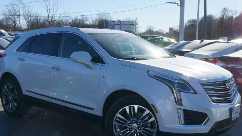 CADILLAC XT5 2017 1GYKNERS8HZ231922 image