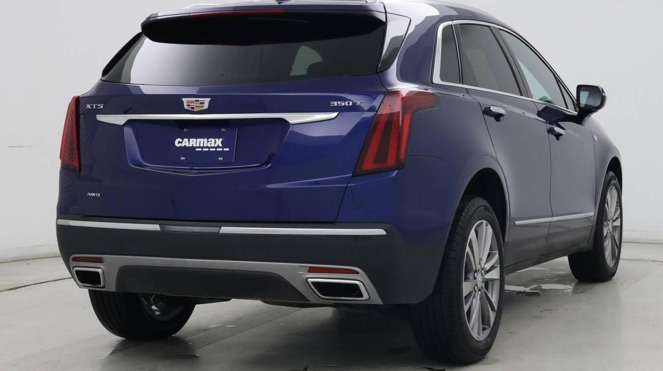 CADILLAC XT5 2024 1GYKNDR4XRZ728015 image