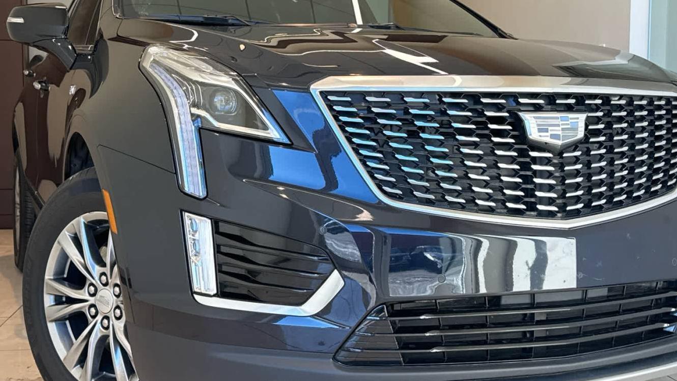 CADILLAC XT5 2022 1GYKNDR45NZ141361 image