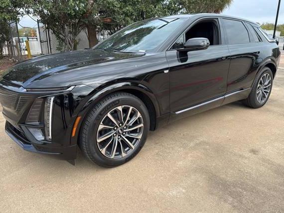 CADILLAC LYRIQ 2025 1GYKPURK8SZ312009 image CADILLAC LYRIQ 2025 1GYKPURK8SZ312009 image