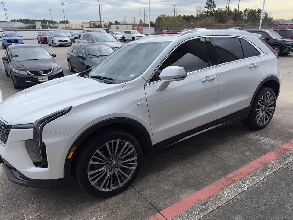 CADILLAC XT4 2024 1GYFZCR46RF100955 image