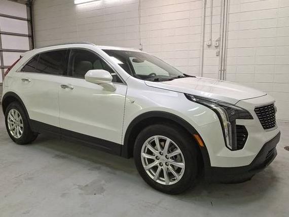 CADILLAC XT4 2022 1GYFZBR49NF100257 image