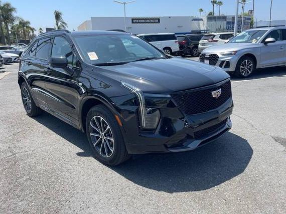 CADILLAC XT4 2025 1GYFZER48SF108637 image