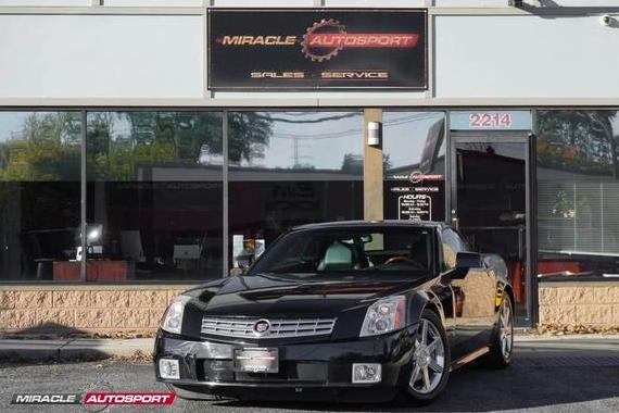 CADILLAC XLR 2005 1G6YV34A755600763 image CADILLAC XLR 2005 1G6YV34A755600763 image